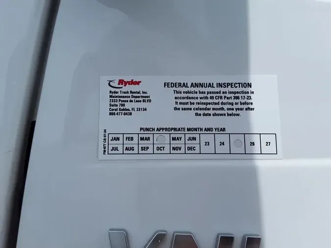 2020 VOLVO VNL64T-300