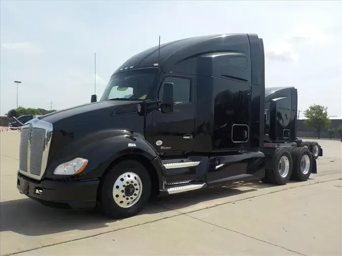 2021 KENWORTH T680