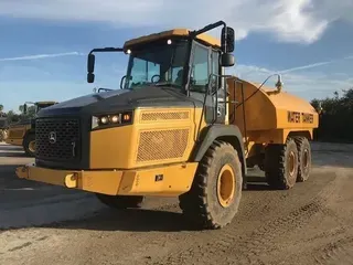2018 John Deere 260E