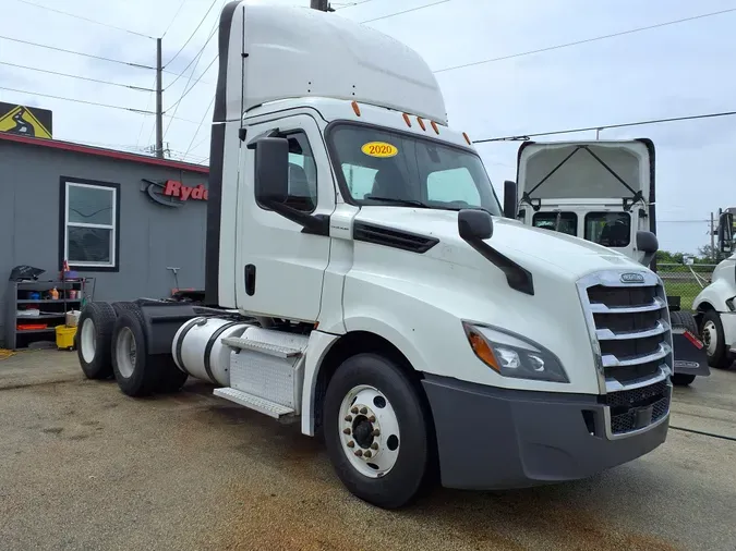 2020 FREIGHTLINER/MERCEDES NEW CASCADIA PX12664