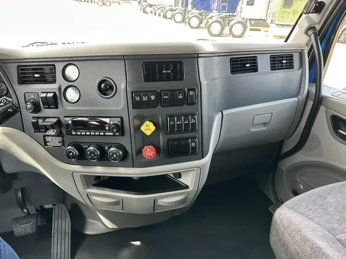 2021 Peterbilt 5791768b0cd784261ddbb09bf79277f6ab1