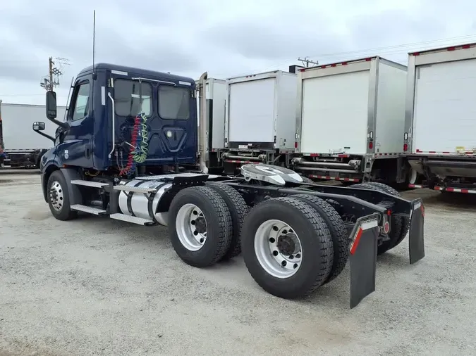 2021 FREIGHTLINER/MERCEDES CASCADIA PX11664ST