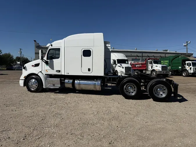 2022 Peterbilt 579