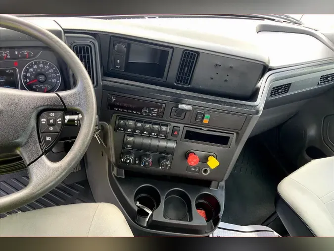 2019 INT LT625 6x4