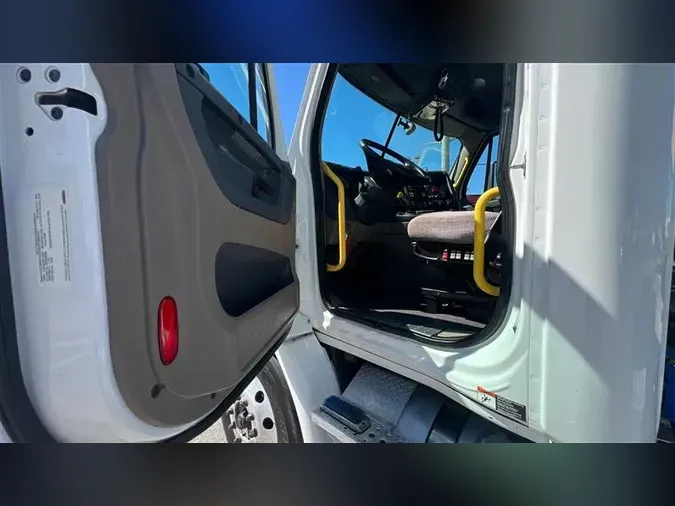 2018 FREIGHTLINER CASCADIA177778be69a2fb9865041b6eb2dcfd20