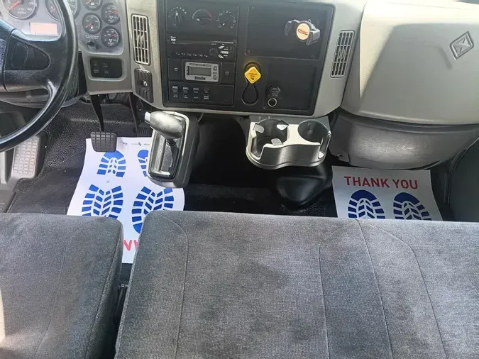 2019 NAVISTAR INTERNATIONAL 4300