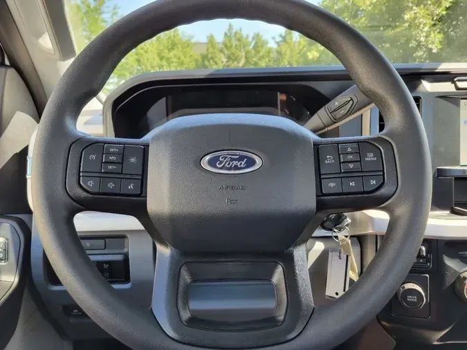 2023 Ford Super Duty F-450 DRW