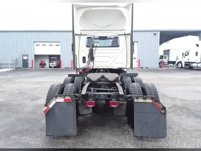 2020 NAVISTAR INTERNATIONAL LT625 DAYCAB T/A1779dce0b4dff022eb53768fa80ac37d