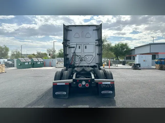 2023 Freightliner Cascadia