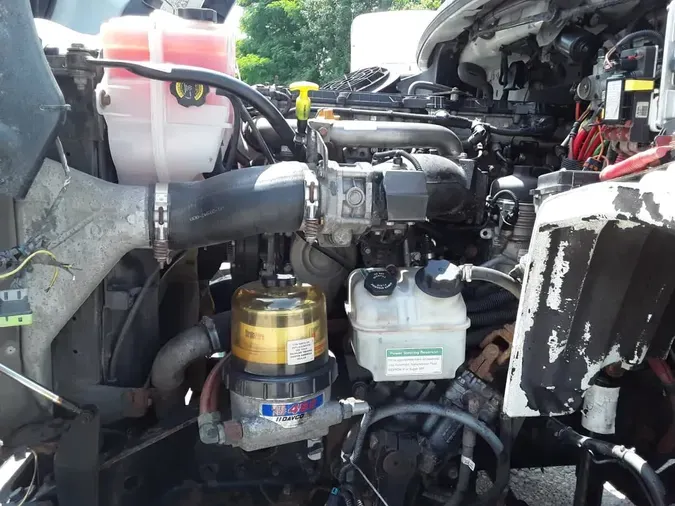 2016 FREIGHTLINER M2-112