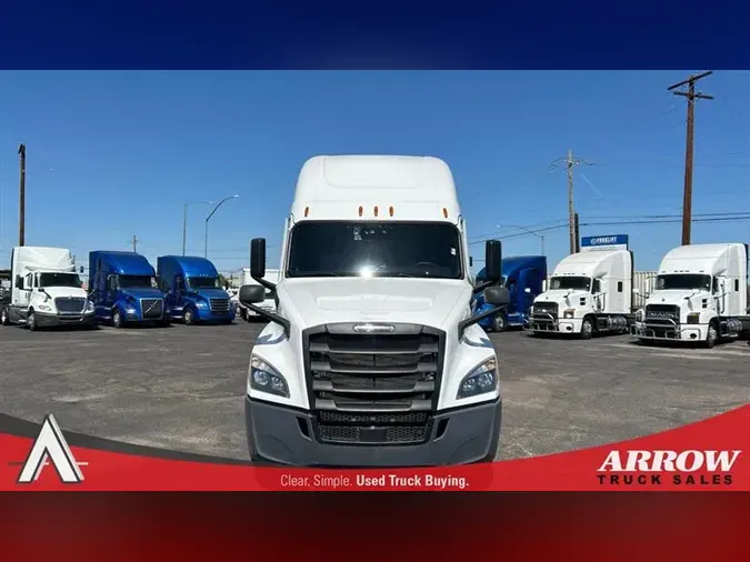 2021 FREIGHTLINER CASCADEVO1