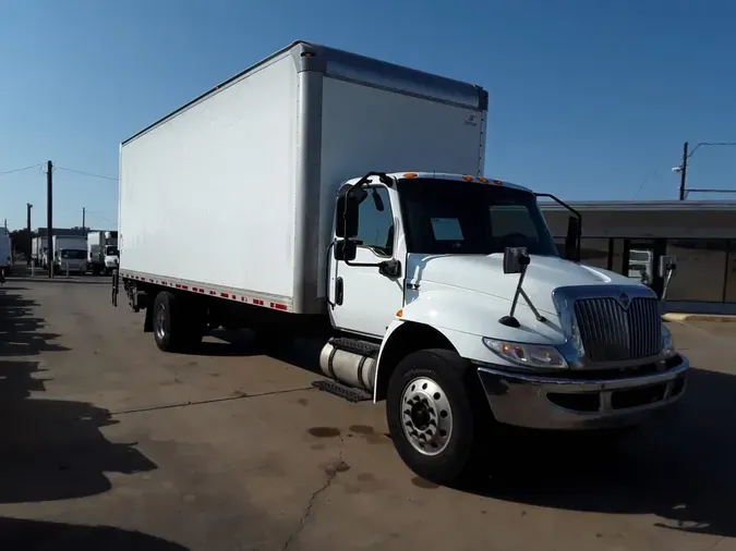 2020 NAVISTAR INTERNATIONAL MV607 (4X2)