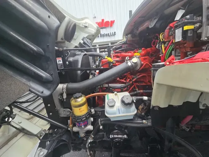 2019 FREIGHTLINER/MERCEDES M2 10617834be3393afb4fa83660a6e45f13d5