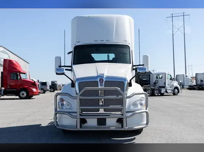 2021 KENWORTH T680