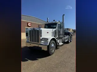 2022 PETERBILT 389