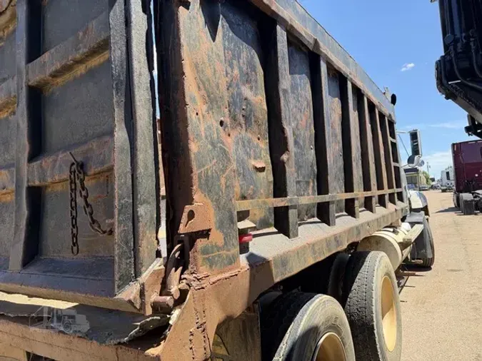 1998 MACK CH613