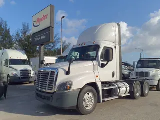 2018 FREIGHTLINER/MERCEDES CASCADIA 125