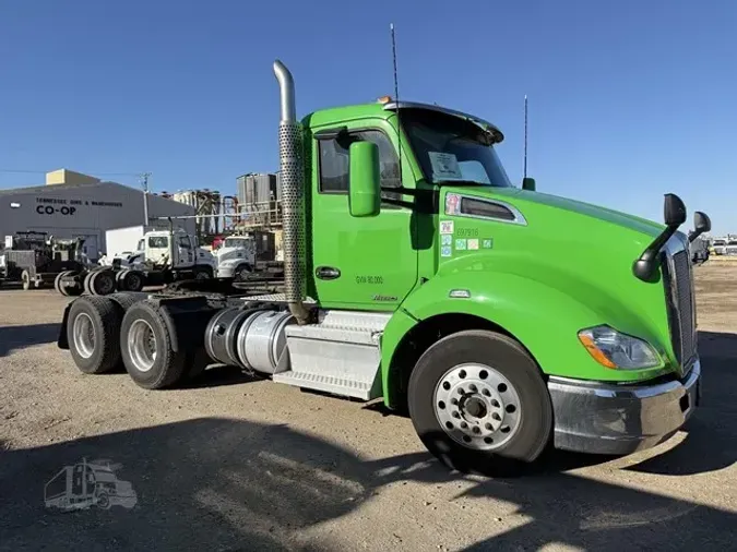 2019 KENWORTH T680179736a217014898ad2707194cd4926b