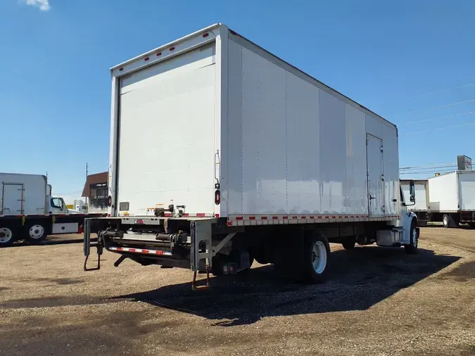 2019 FREIGHTLINER M2 106