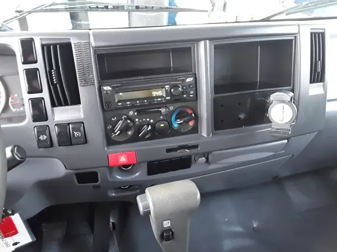 2019 ISUZU NPR HD