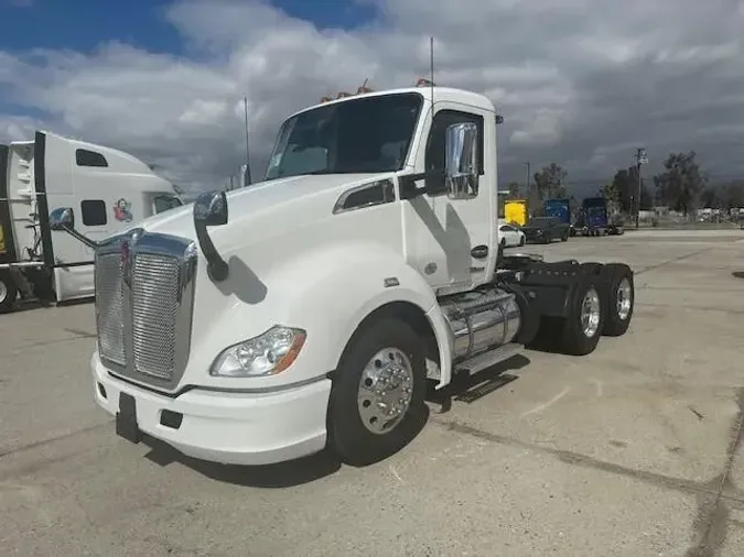 2022 Kenworth T680