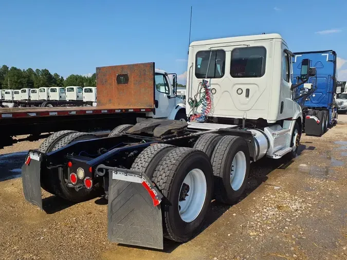 2020 FREIGHTLINER NEW CASCADIA PX12664