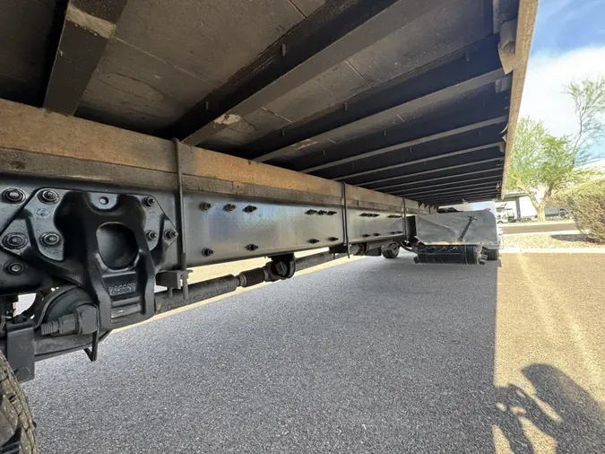 2020 Peterbilt 337