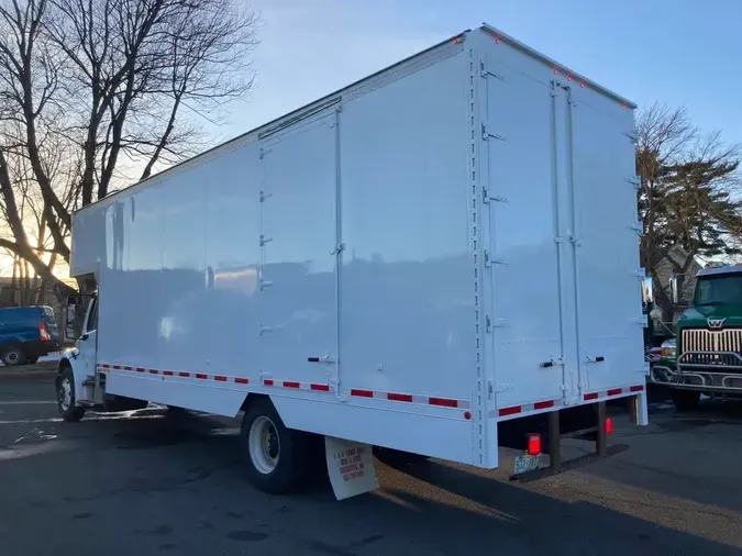 2018 FREIGHTLINER/MERCEDES M2 106