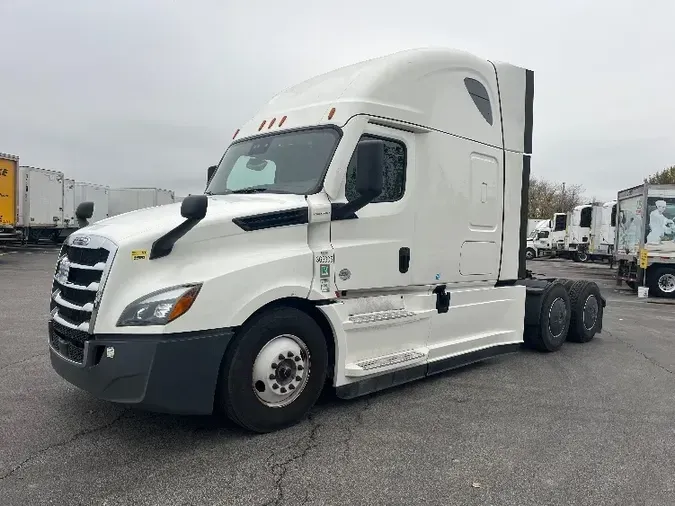 2020 Freightliner T12664ST