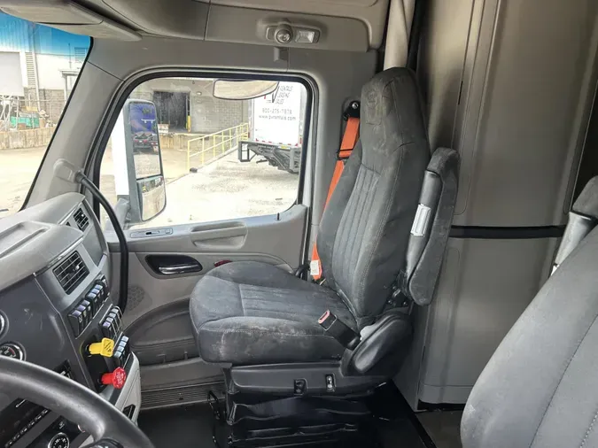 2020 Peterbilt 579