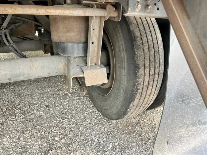 2018 UTILITY VS2RA17ab04194a634212487d841e45c814f8