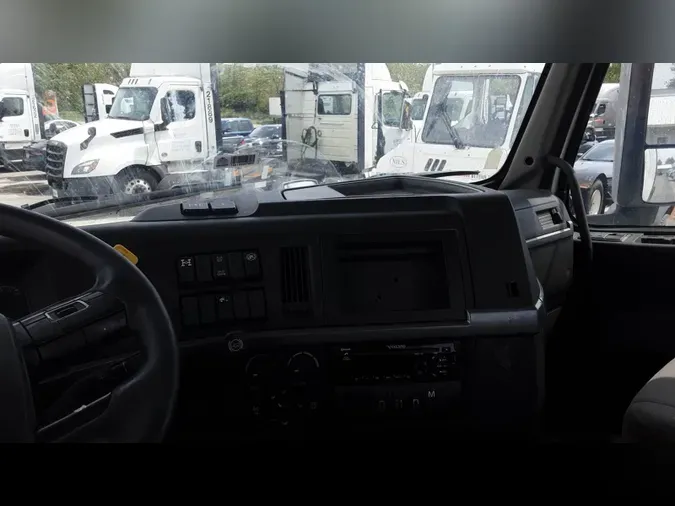 2019 Volvo VNL30017ae0caced7502fd18962b12a13b4248