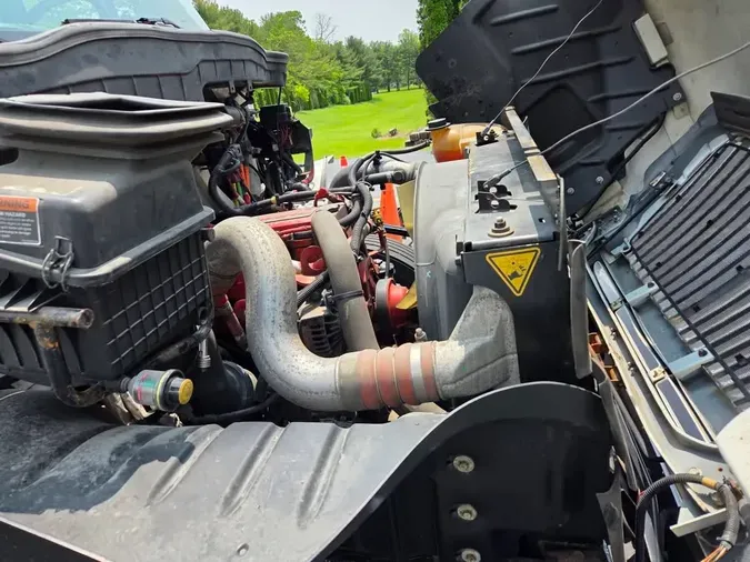 2019 NAVISTAR INTERNATIONAL 4300
