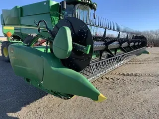 2018 John Deere 630FD