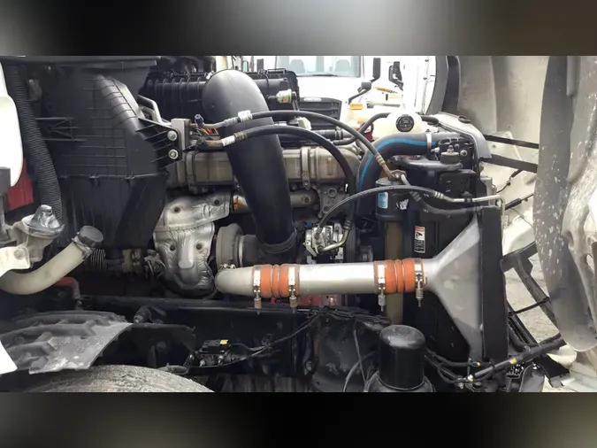 2020 Freightliner Cascadia 126