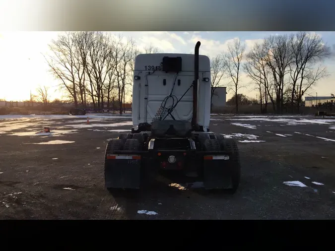 2022 Freightliner Cascadia 126