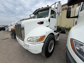2013 PETERBILT 337