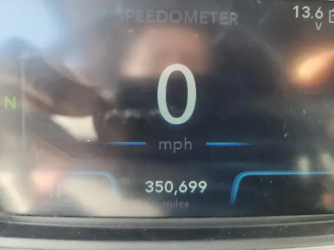 2022 International LT625