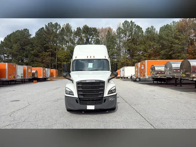 2022 Freightliner Cascadia 12617b7c5cd769e309be9aade657b41db22