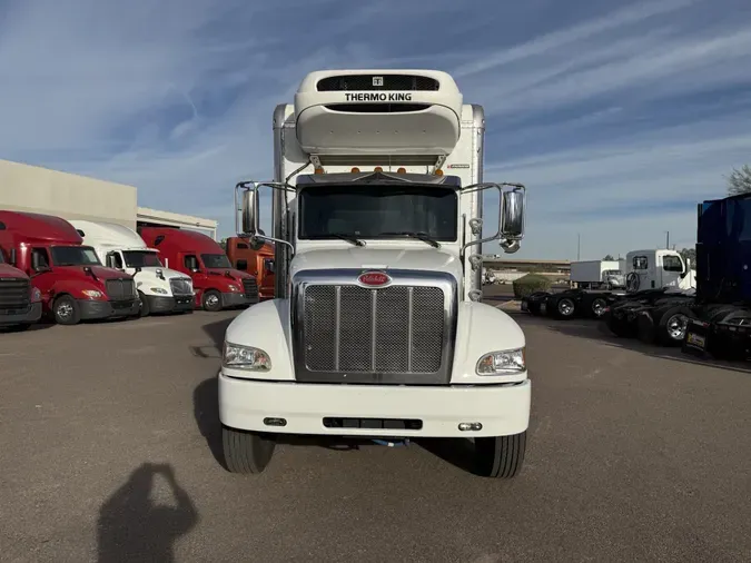 2019 Peterbilt 348
