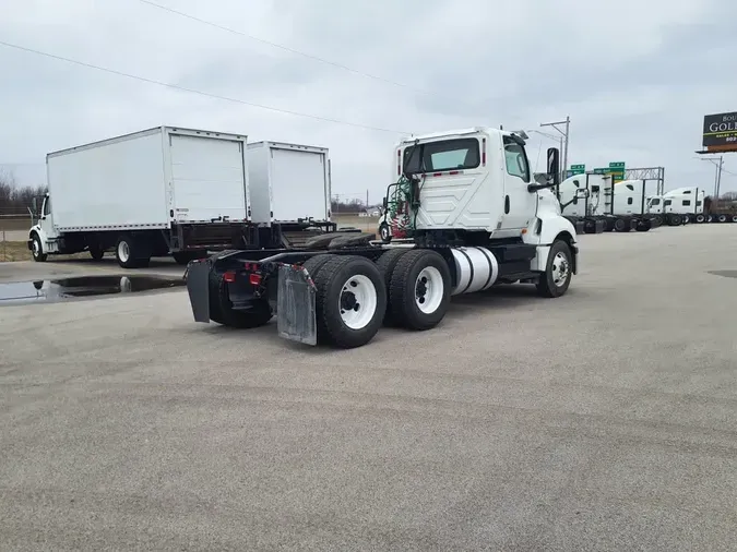 2019 NAVISTAR INTERNATIONAL LT625 DAYCAB T/A