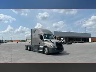 2024 Freightliner Cascadia 126
