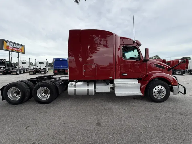 2022 Peterbilt 57917baf25cecb0c30afe6f072af186affb