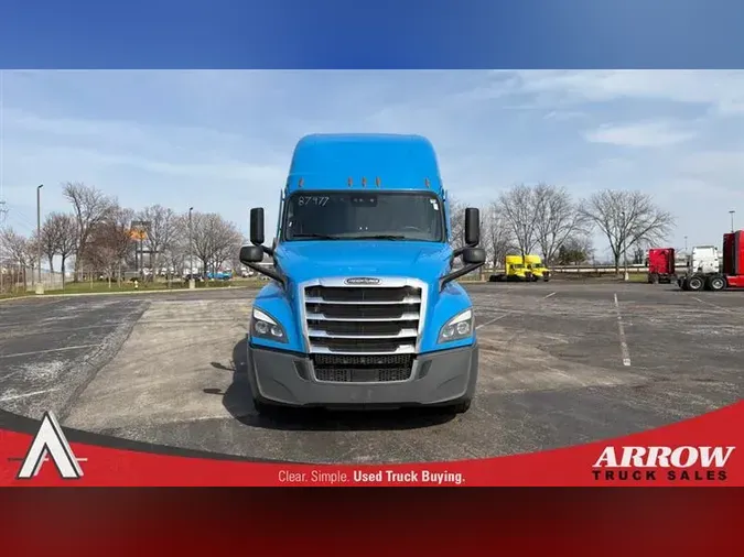 2023 FREIGHTLINER CA126