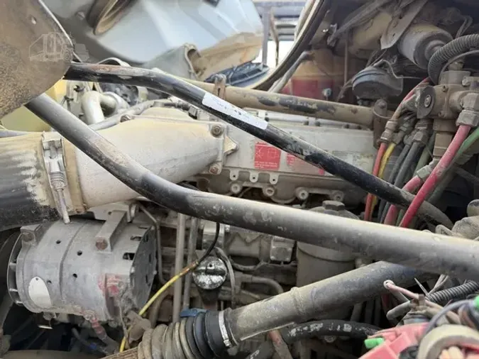 2007 FREIGHTLINER BUSINESS CLASS M2 106