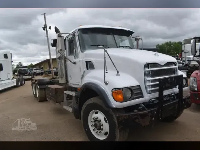 2007 MACK GRANITE CV713
