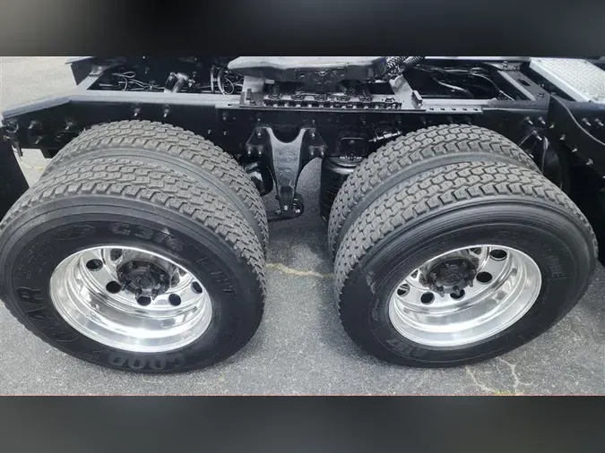 2020 INTERNATIONAL LT625
