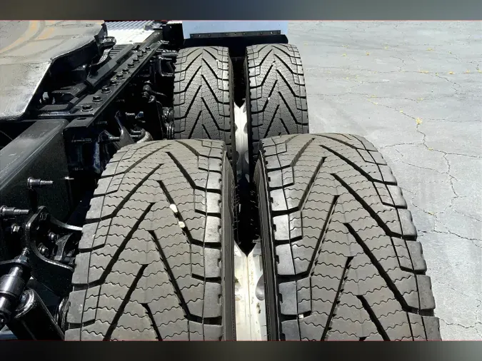 2021 INT LT625 6x4