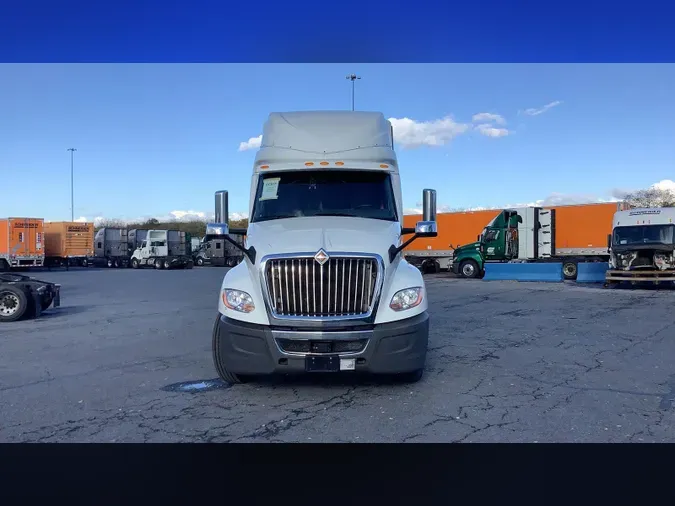 2020 International LT17be60ac3e32904907e2bc7148c484ae