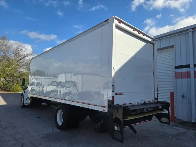 2017 FREIGHTLINER/MERCEDES M2 106